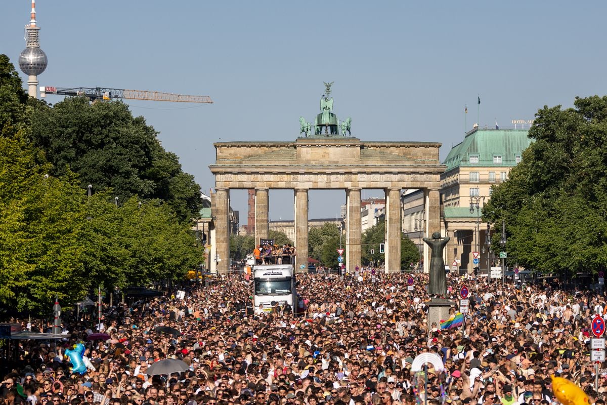 Los clubes tecno de Berlín: de la euforia tras la caída del Muro a patrimonio cultural | Cultura