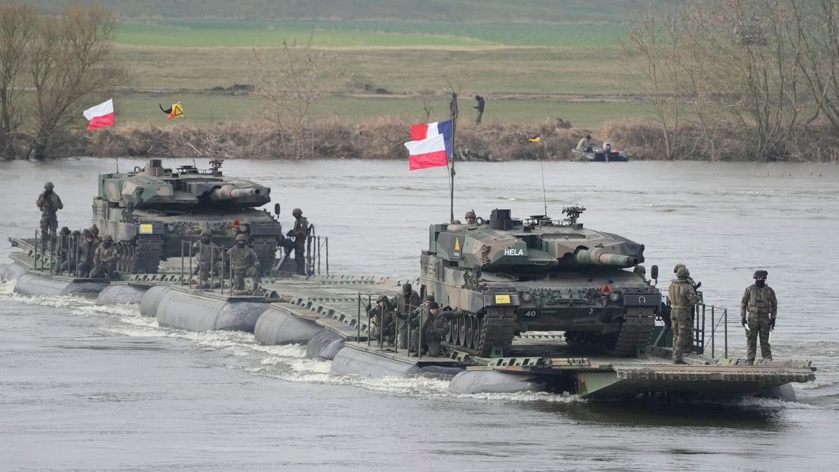 Militares de la OTAN ya están en Ucrania para el control del armamento, operaciones de inteligencia y formación | Internacional